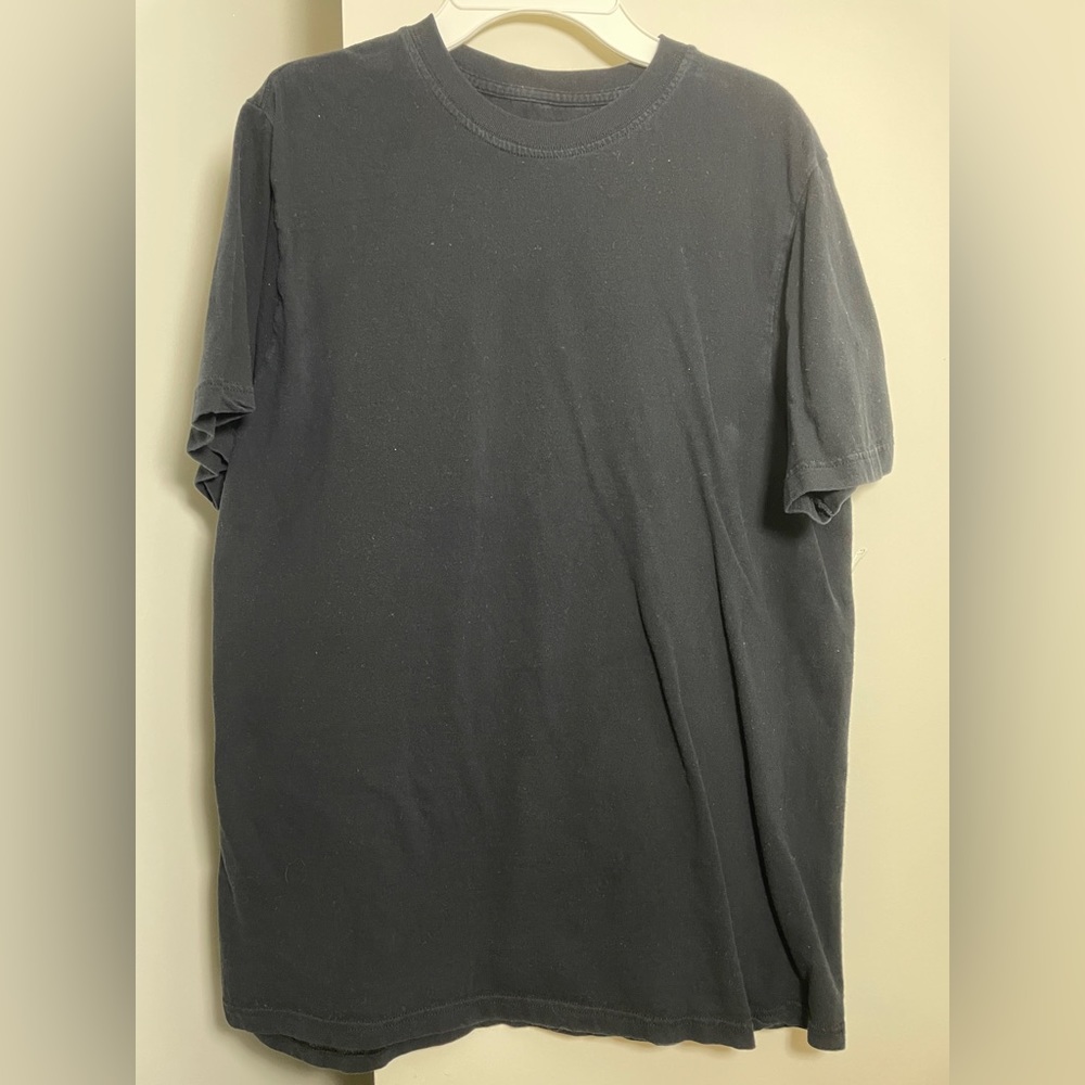 * M? black undershirt/plain shirt
